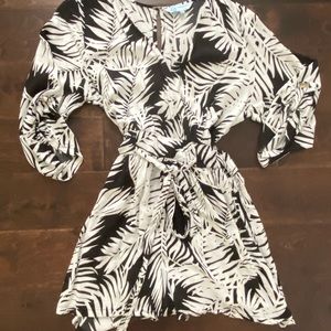 Escapada black and white romper